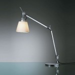 ������� ���������� ����� Artemide Tolomeo Basculante Tavolo